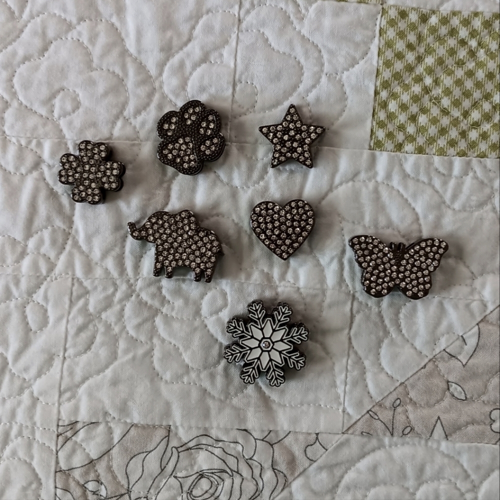 Lug Charms (7)
